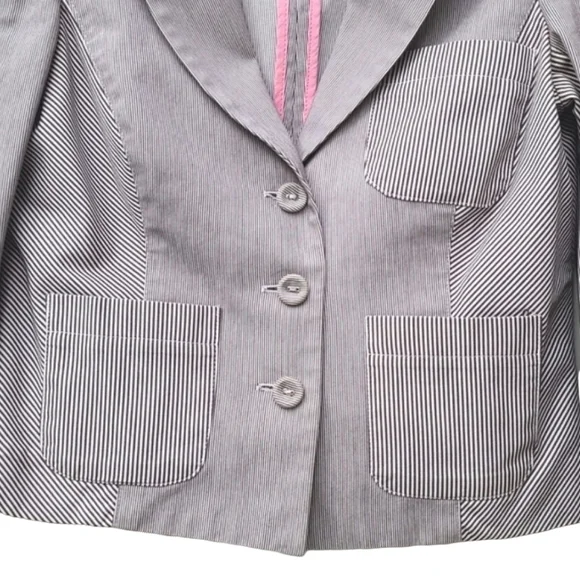 DIANE VON FURSTENBERG DVF Pinstriped Peplum Blazer 6 M Crop Jacket Seersucker - Picture 6 of 15